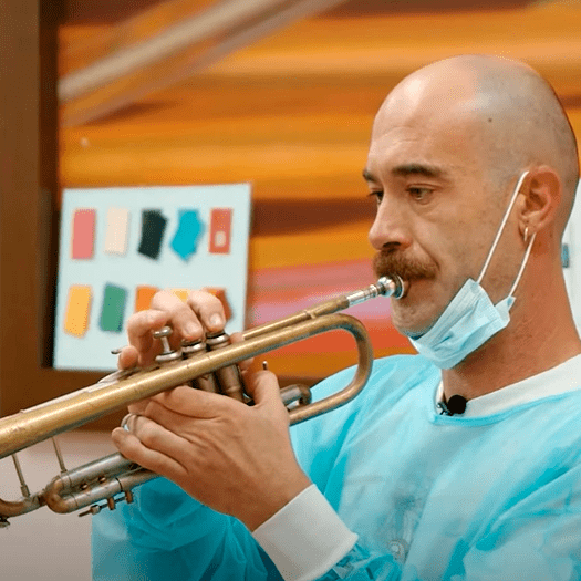 El poder rehabiliatdor de la música miniatura