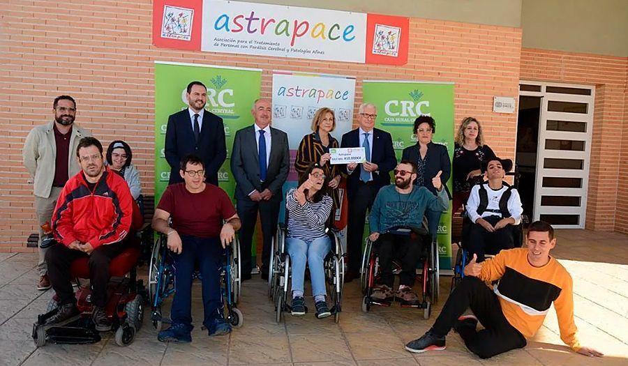 Donacion_de_empresa_a_la_asociacion_astrapace